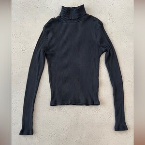 H&M Black Ribbed Knit Top